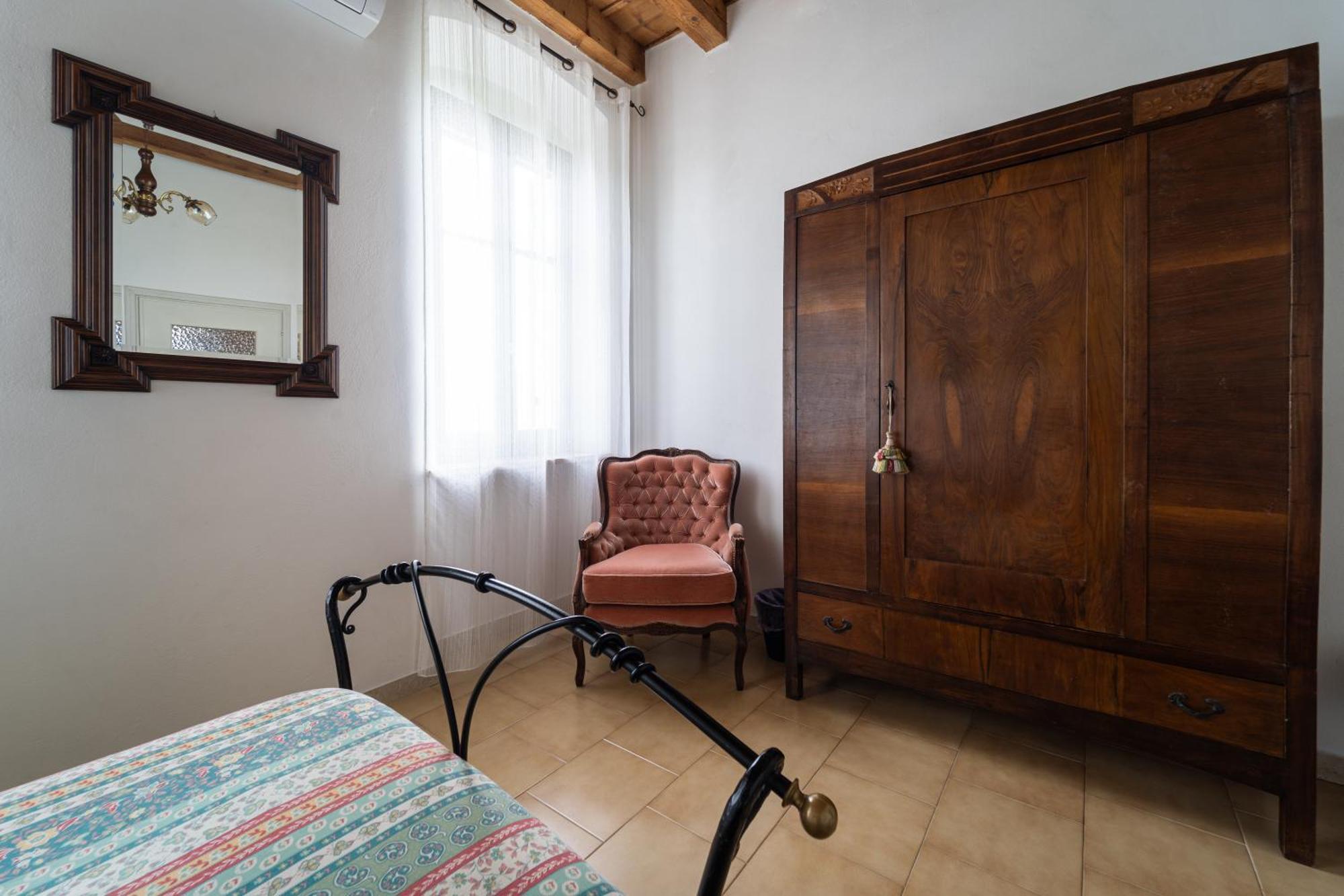 Antico Stemma Corte Meneghella Monzambano Exterior foto